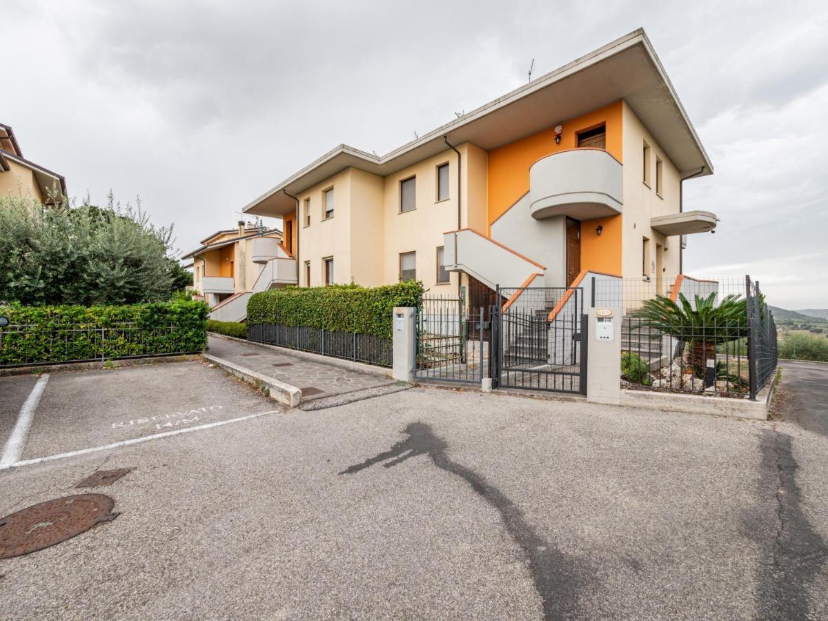 Appartamento Ca' Mastro Bright Flat With Parking Tavullia Esterno foto
